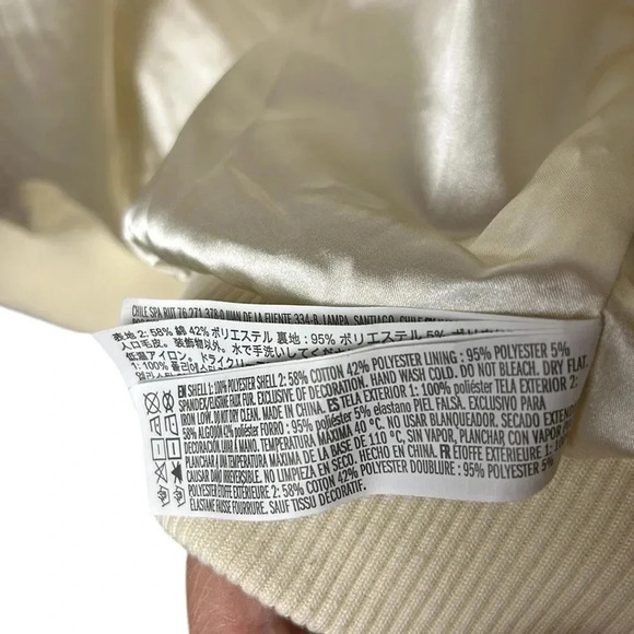 Faux  fur bomber jacket hoodie, zipper, LIKE NEW, cream,detachable hood,mob wife - Picture 8 of 14